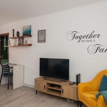Family Friendly Azorean Apartment Πόντα Ντελγκάντα Εξωτερικό φωτογραφία