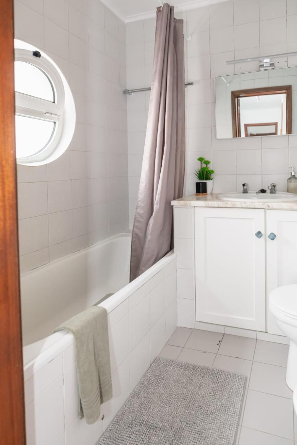 Family Friendly Azorean Apartment Πόντα Ντελγκάντα Εξωτερικό φωτογραφία